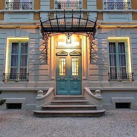 B&B 216 4*