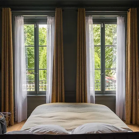 216 Bed & Breakfast